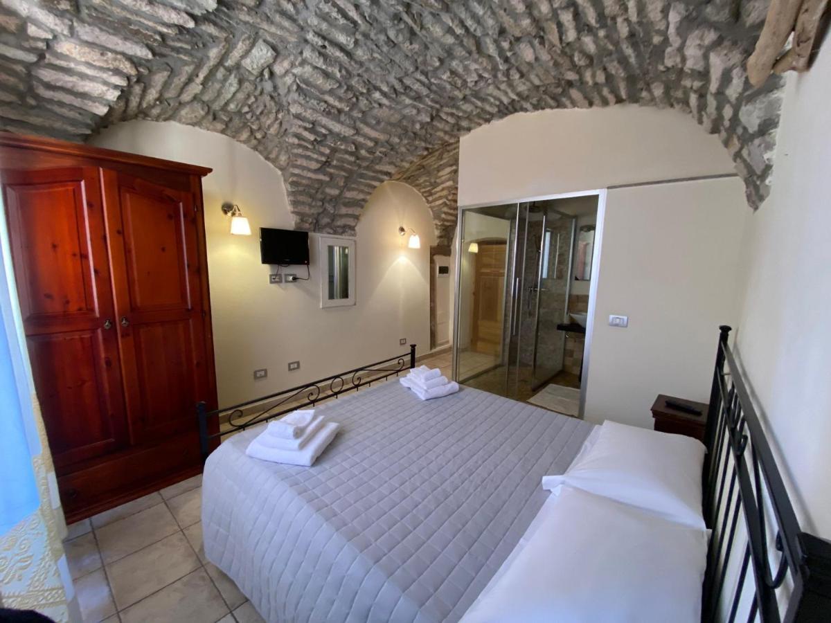 La Vecchia Torre Hotel Bosa Buitenkant foto