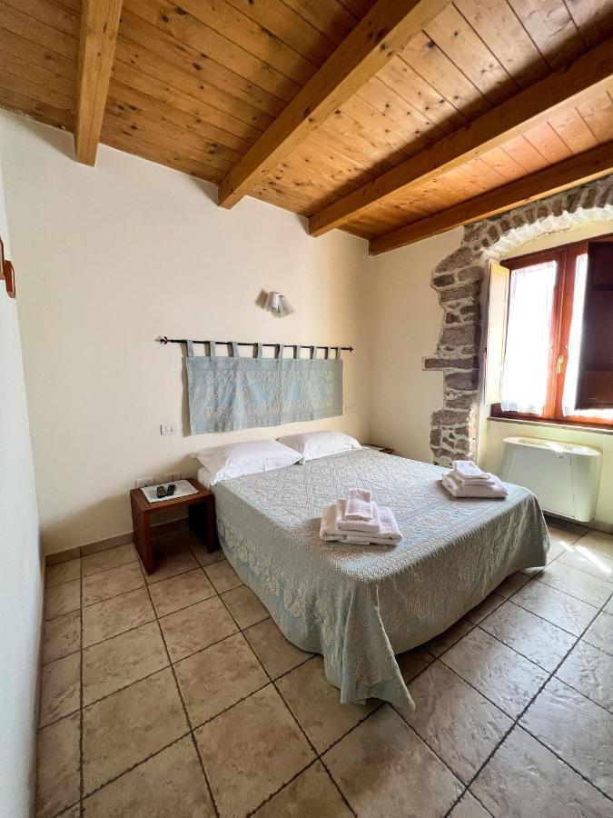 La Vecchia Torre Hotel Bosa Buitenkant foto