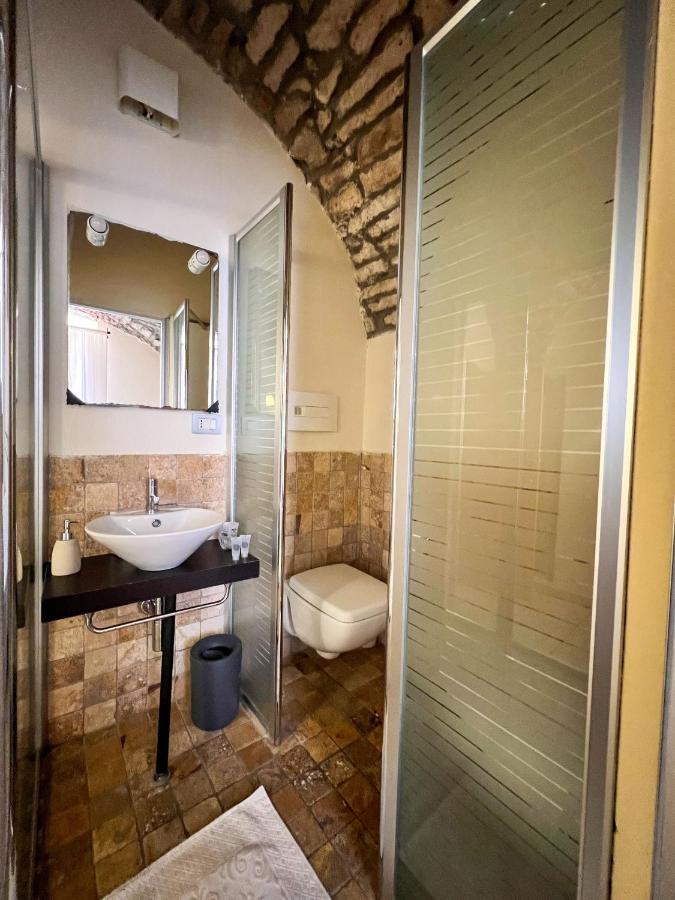 La Vecchia Torre Hotel Bosa Buitenkant foto