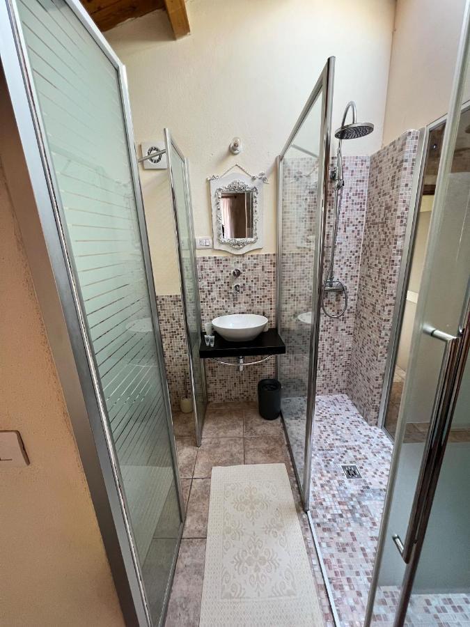 La Vecchia Torre Hotel Bosa Buitenkant foto